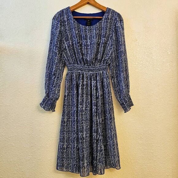 NWOT Stella & Julie Fit & Flare Flattering Crepe Flowy Long-sleeve Summer Dress - Picture 1 of 7
